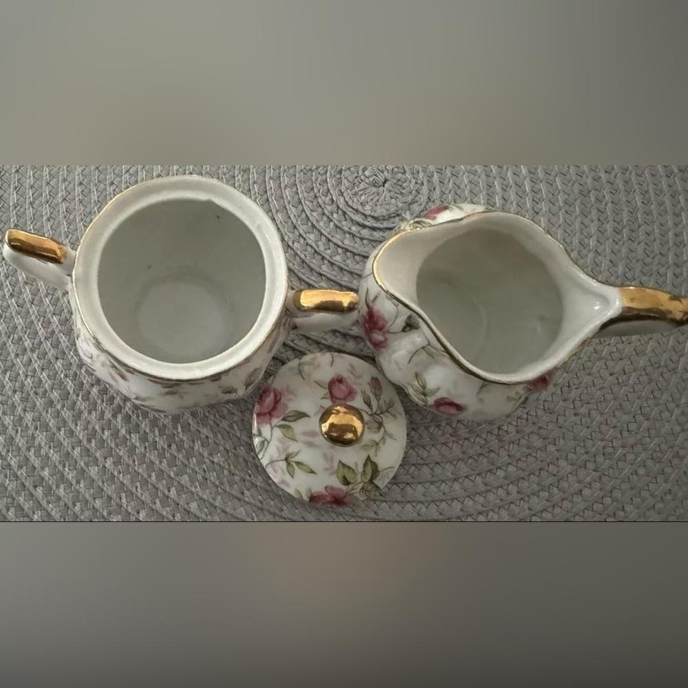 Lefton China Porcelain Violet Chintz Creamer Pitcher/Sugar Bowl With Lid 794R